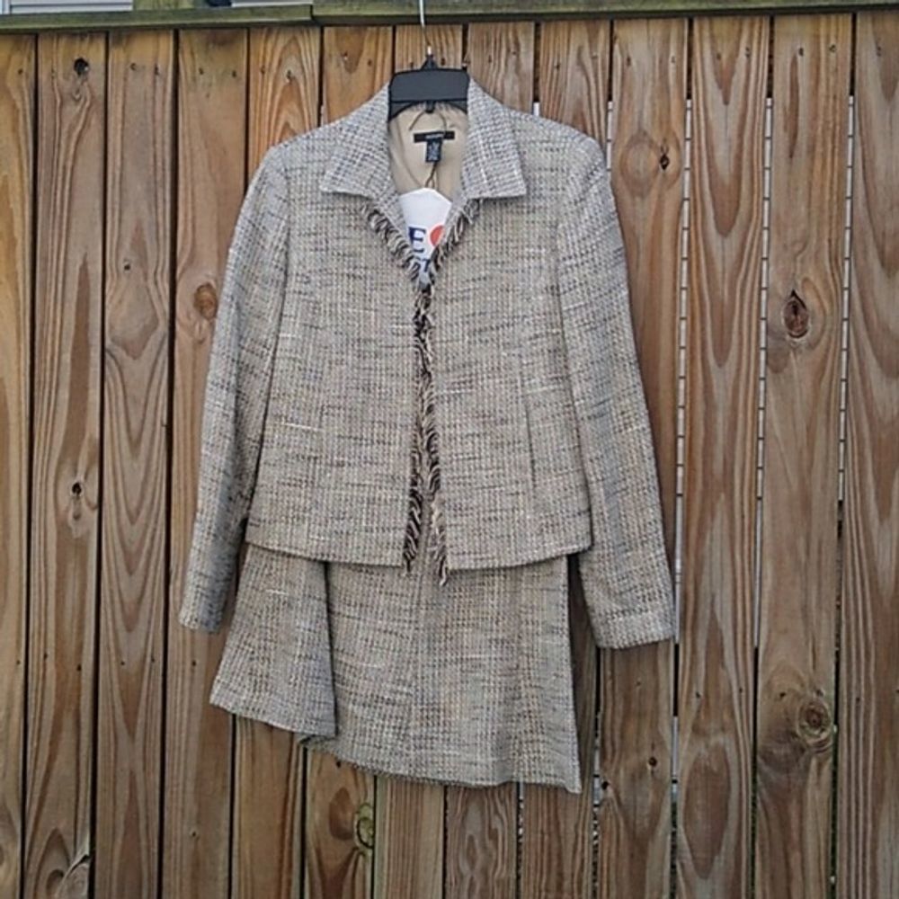 Alfani cotton/linen blend suit size 4